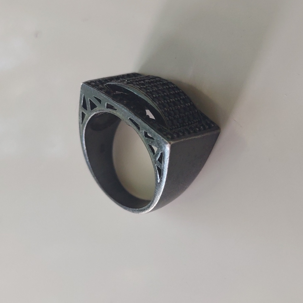 Silver Tone Channel-Set CZ Pave Signet Ring Size 8 - 9 grams - Picture 5 of 9